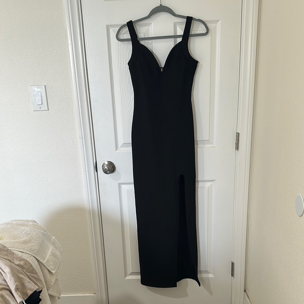 Glare Black Sleeveless V-Neck‎ Sheath Maxi Dress